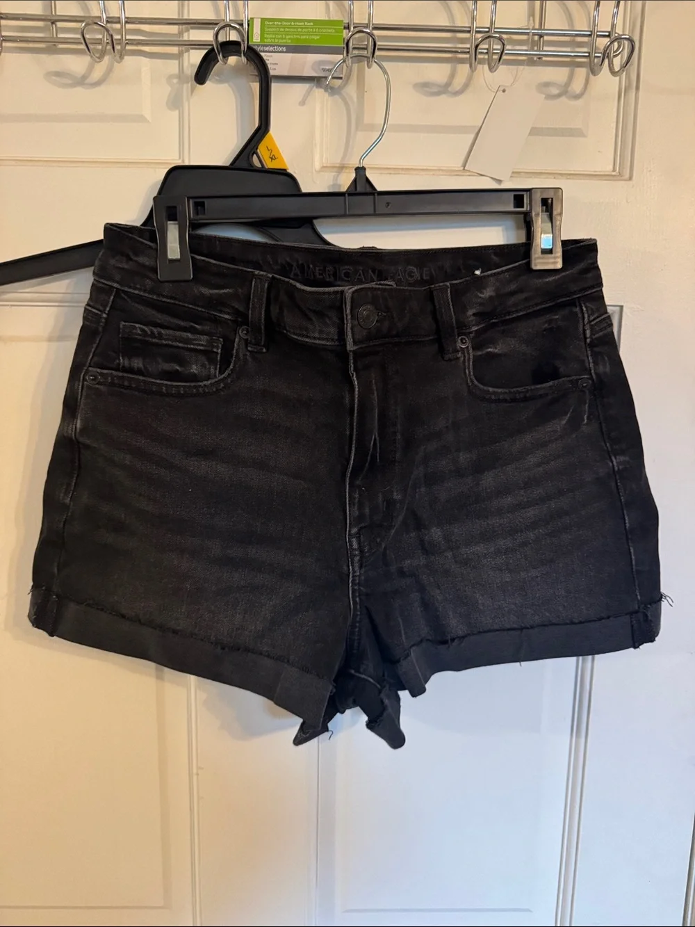 American Eagle Outfitters High-Rise Mom Shorts - Picture 1 of 5